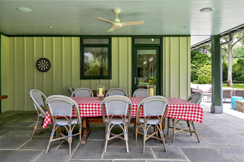 343 Chicken Valley Road Upper Brookville, NY 11545