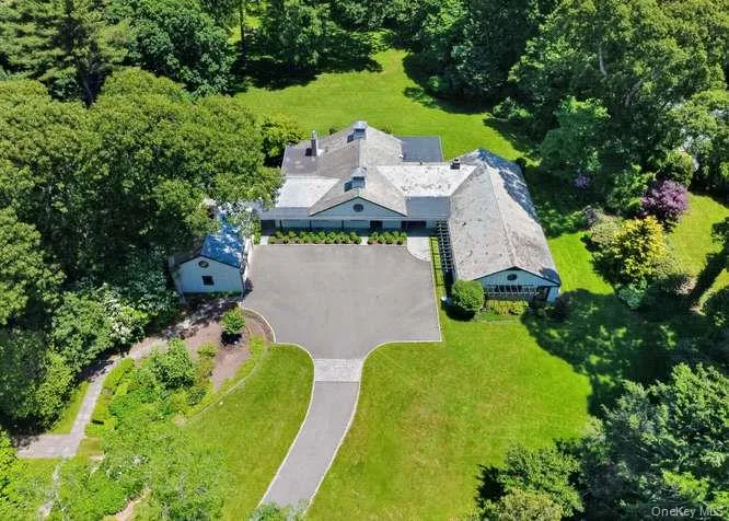 343 Chicken Valley Road Upper Brookville, NY 11545