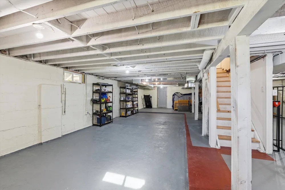 8590 Greenfield Highway Bellevue, MI 49021