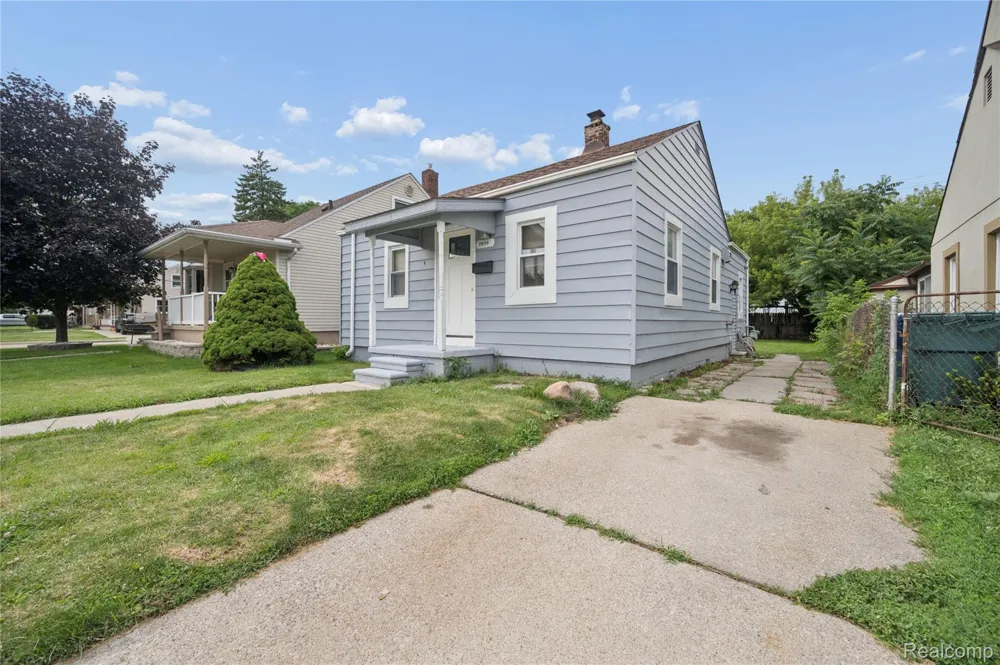 2036 Ford Boulevard Lincoln Park City, MI 48146