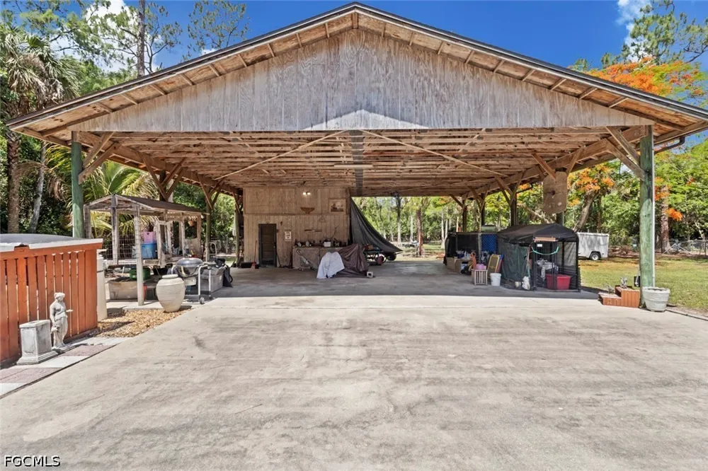 31st Street SW Naples, FL 34117