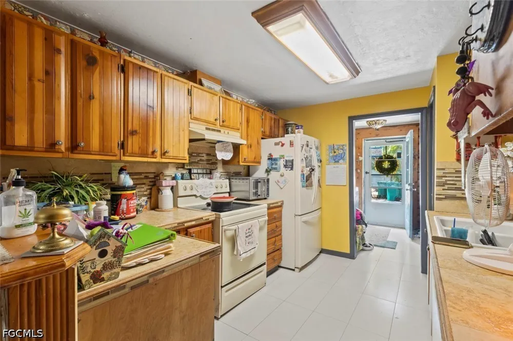31st Street SW Naples, FL 34117