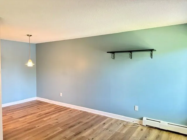 4110 RAHN ROAD #221 Eagan, MN 55122