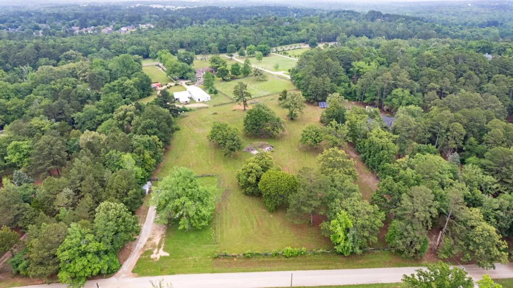 10204 County Road 135 Flint, TX 75762
