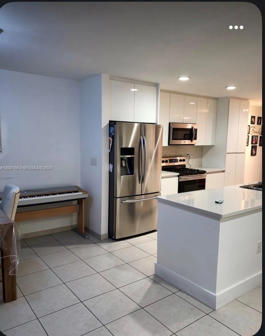 3301 NW Raleigh St #4A Hollywood, FL 33024