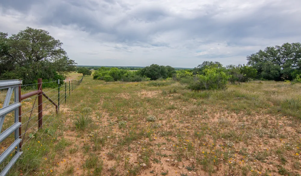 6187 Fm 586 Bangs, TX 76823