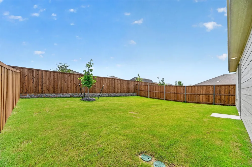 1516 Prince Road Howe, TX 75459