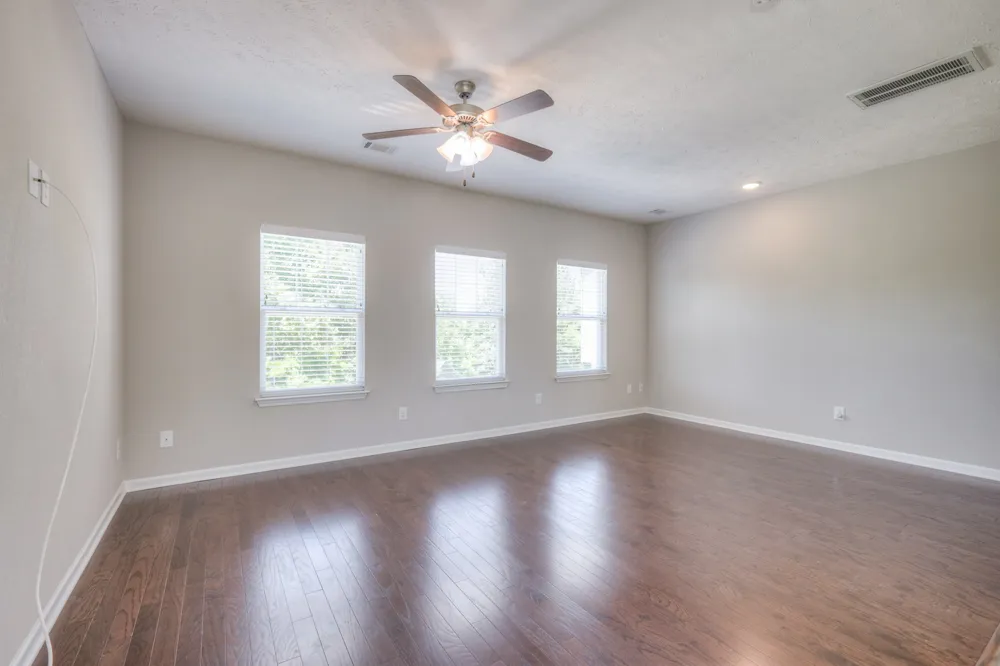 128 Ramsden Ave La Vergne, TN 37086