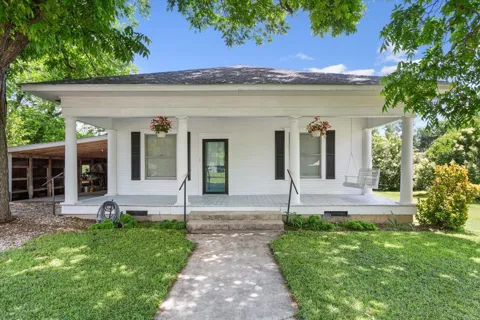 102 S Hogan Street