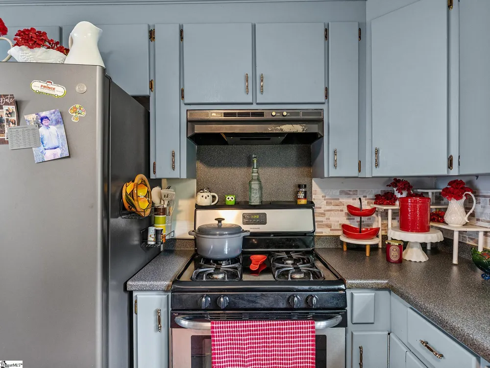 2728 Compton Bridge Road Campobello, SC 29322