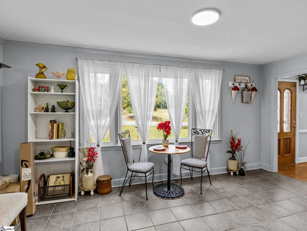 2728 Compton Bridge Road Campobello, SC 29322