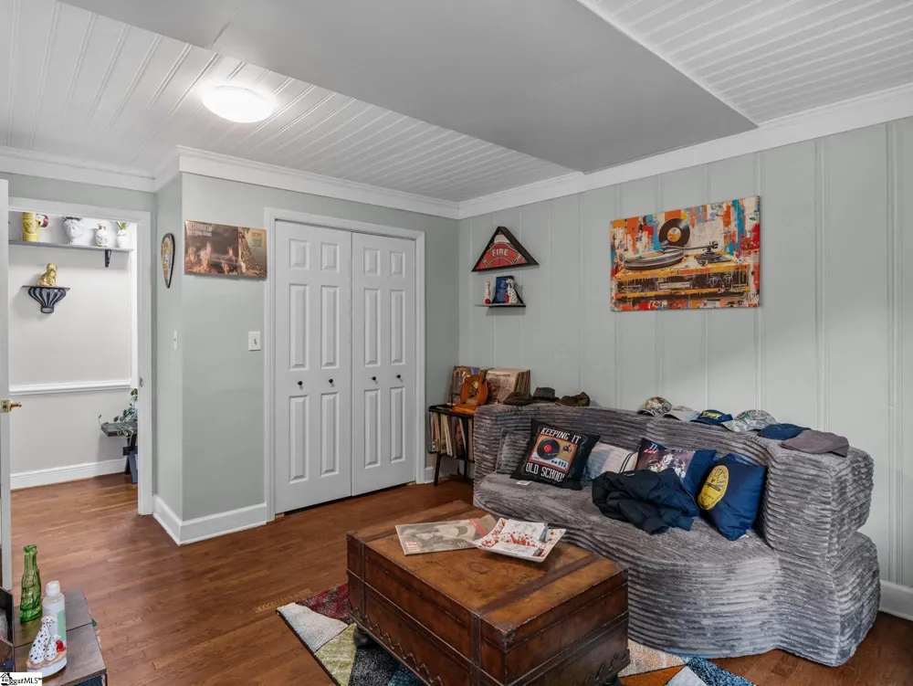 2728 Compton Bridge Road Campobello, SC 29322