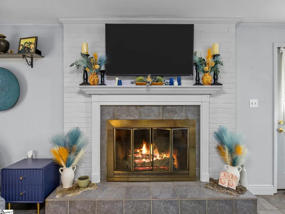 2728 Compton Bridge Road Campobello, SC 29322