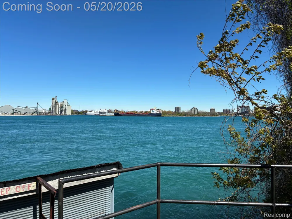 804 Merchant Street Port Huron City, MI 48060