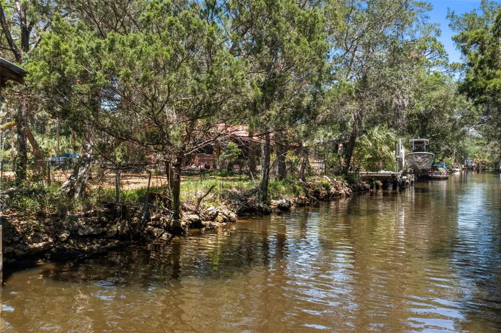 6845 S MASON CREEK ROAD Homosassa, FL 34448