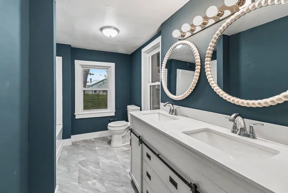 280 6th Avenue Manistee City, MI 49660