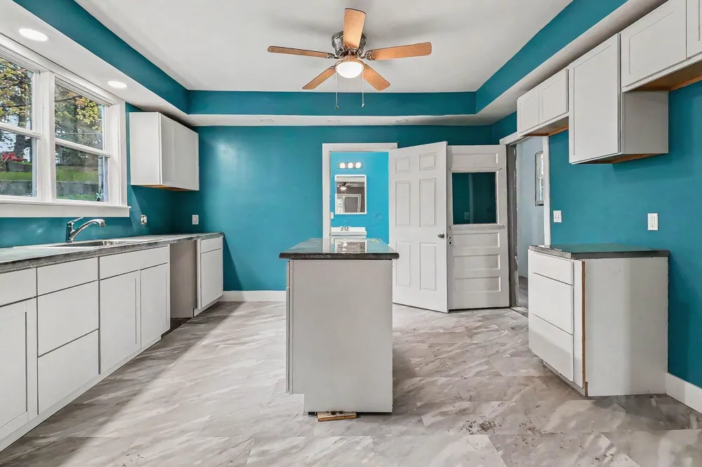 280 6th Avenue Manistee City, MI 49660