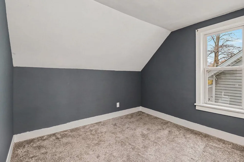 280 6th Avenue Manistee City, MI 49660