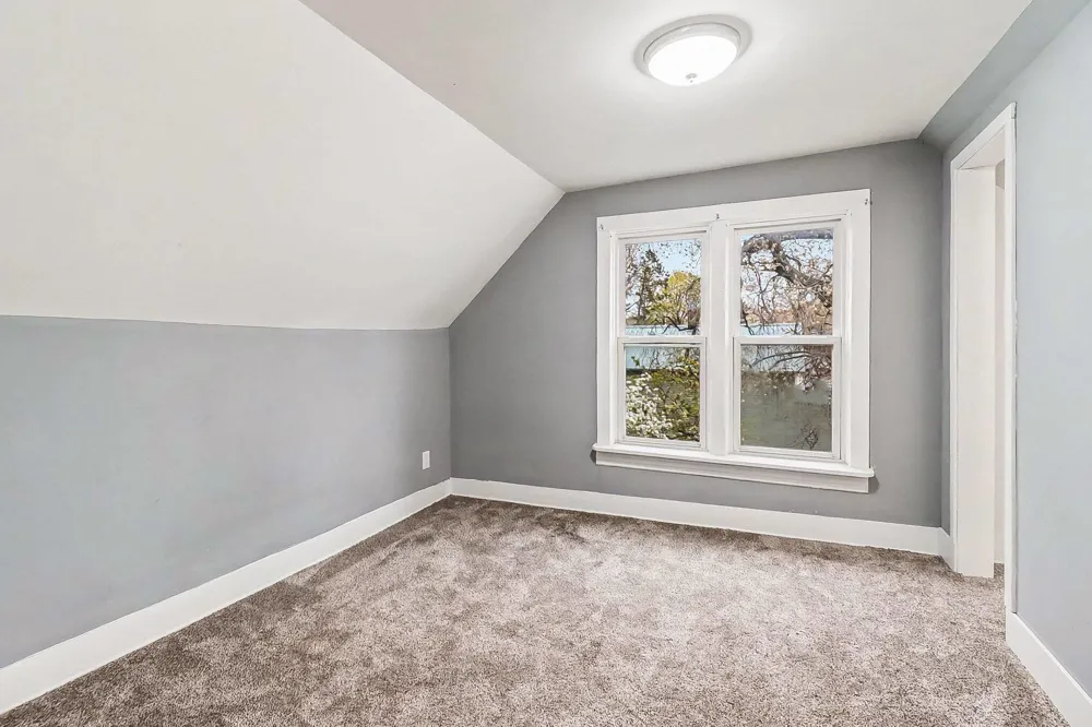280 6th Avenue Manistee City, MI 49660