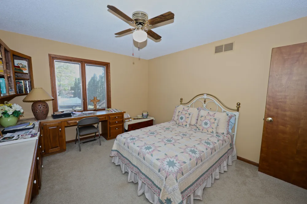 94579 County Road 690 Keeler Township, MI 49047