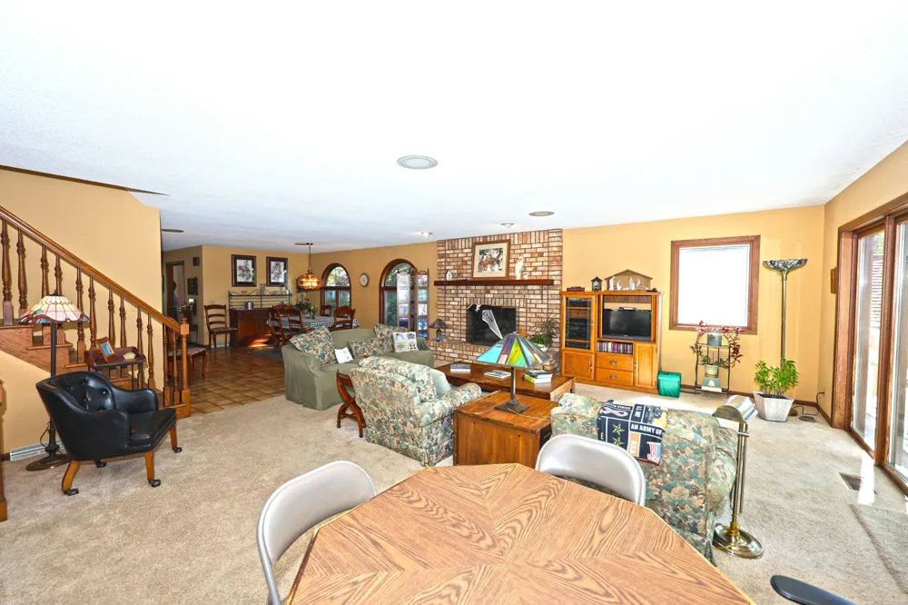 94579 County Road 690 Keeler Township, MI 49047