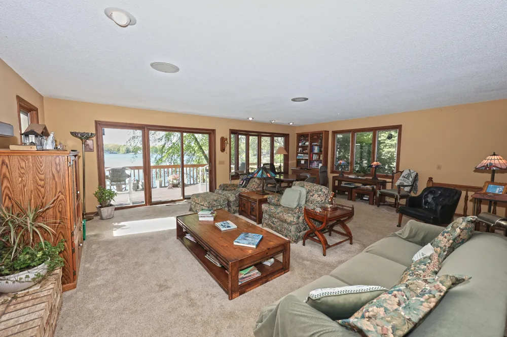 94579 County Road 690 Keeler Township, MI 49047