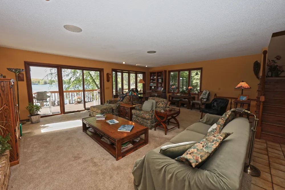 94579 County Road 690 Keeler Township, MI 49047