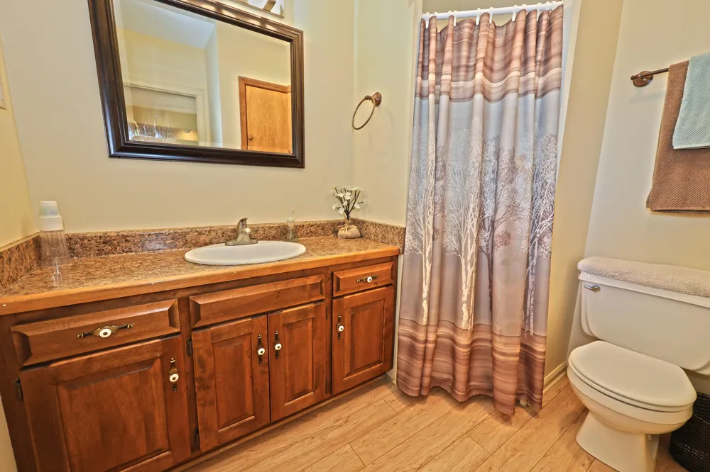 94579 County Road 690 Keeler Township, MI 49047