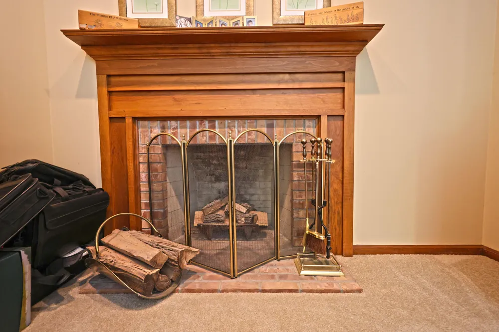 94579 County Road 690 Keeler Township, MI 49047