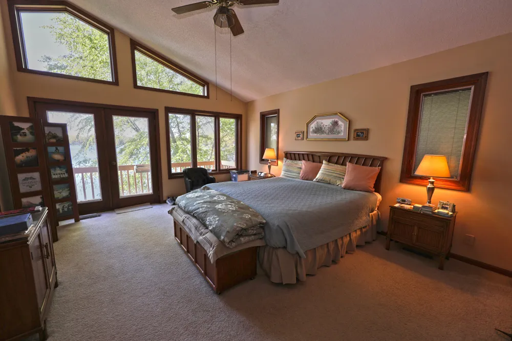 94579 County Road 690 Keeler Township, MI 49047