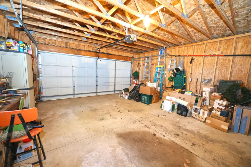 94579 County Road 690 Keeler Township, MI 49047