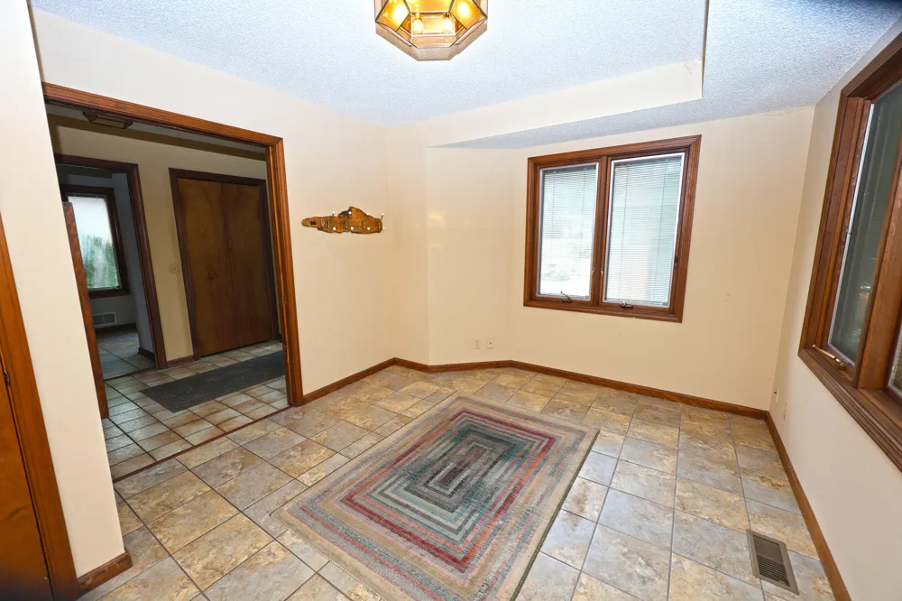 94579 County Road 690 Keeler Township, MI 49047