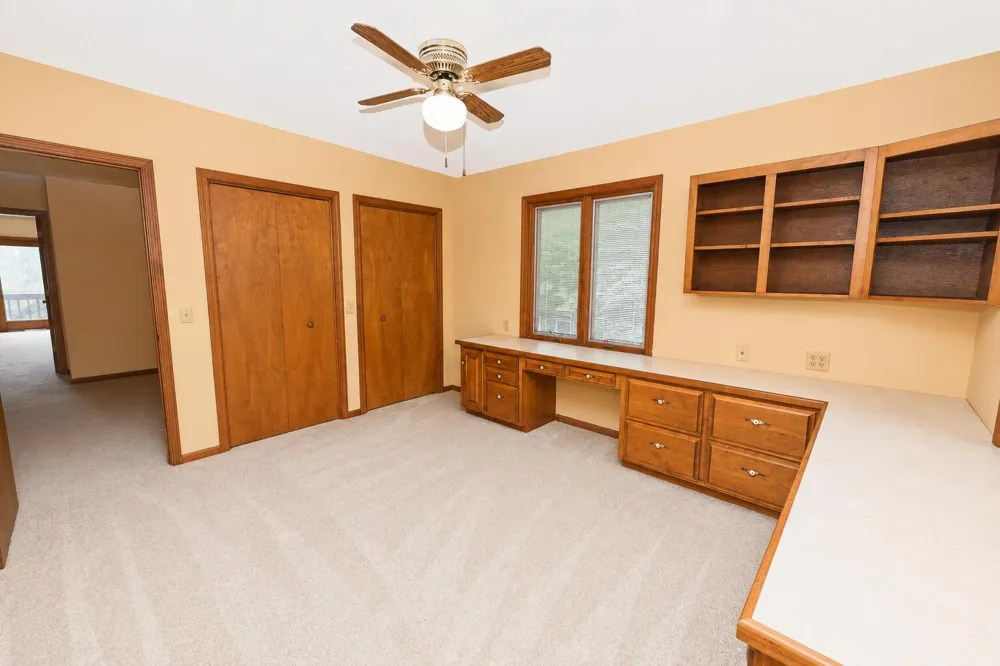 94579 County Road 690 Keeler Township, MI 49047