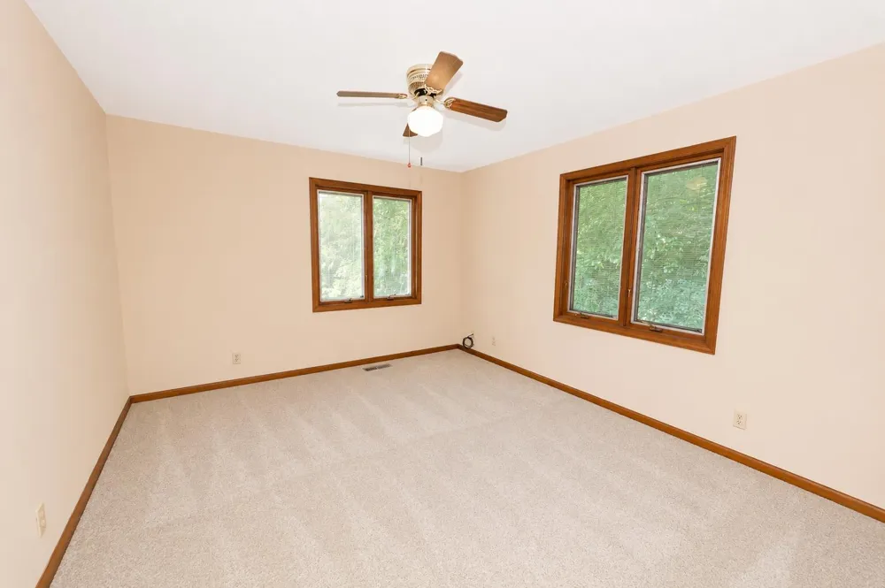 94579 County Road 690 Keeler Township, MI 49047