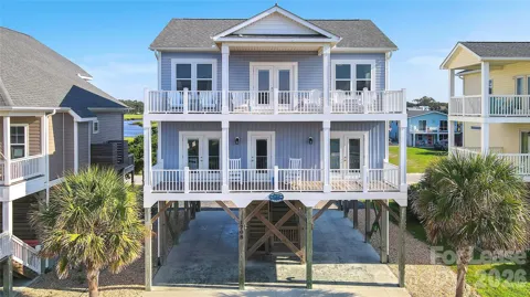 1708 W Dolphin Drive