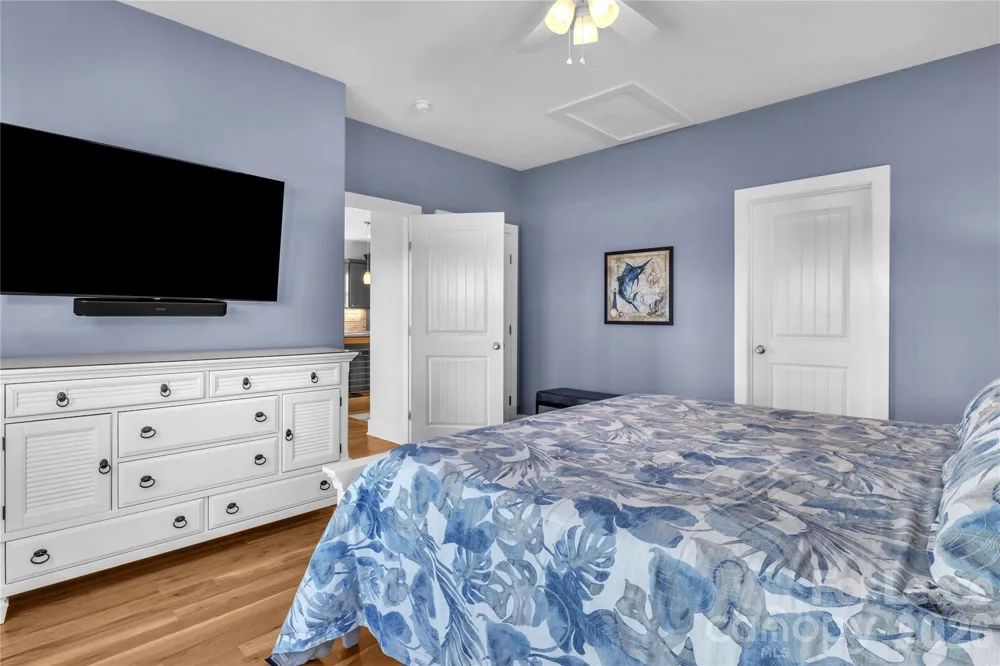 1708 W Dolphin Drive Oak Island, NC 28465