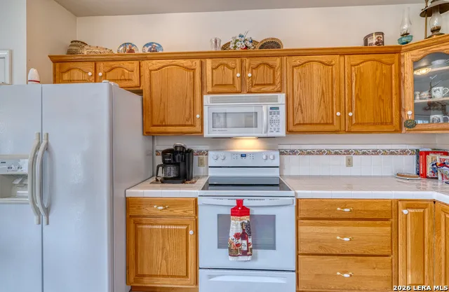 416 CATTAIL RD Leakey, TX 78873
