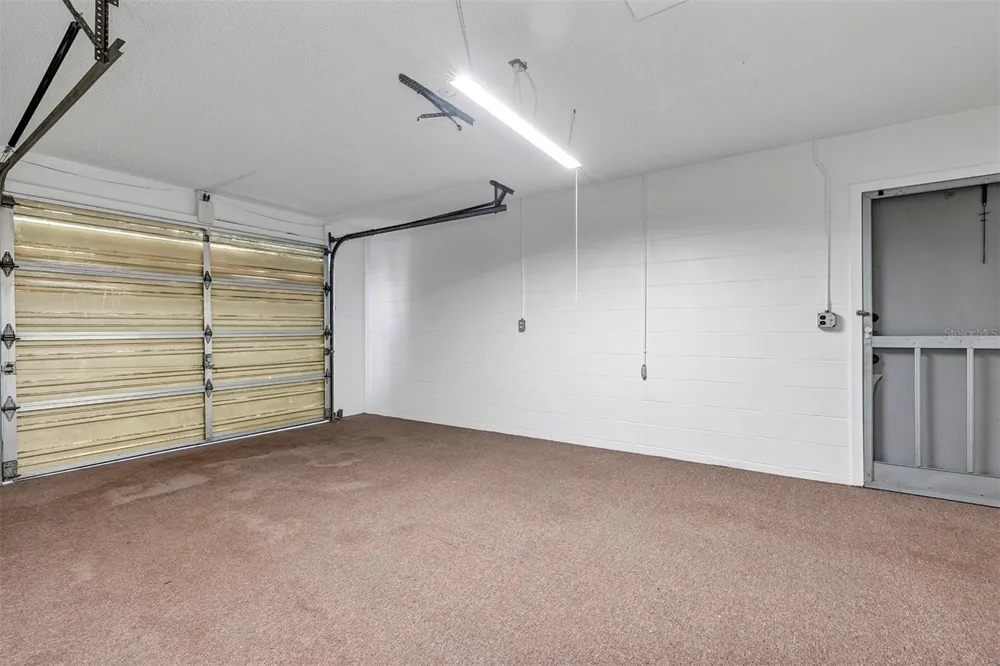 606 THIRD AVENUE Lady Lake, FL 32159