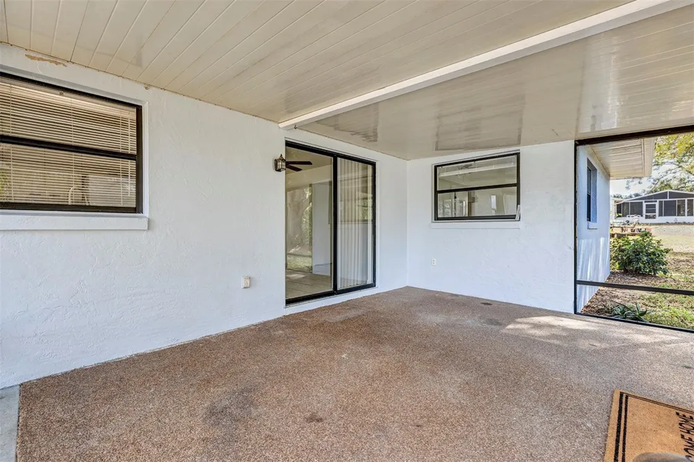 606 THIRD AVENUE Lady Lake, FL 32159