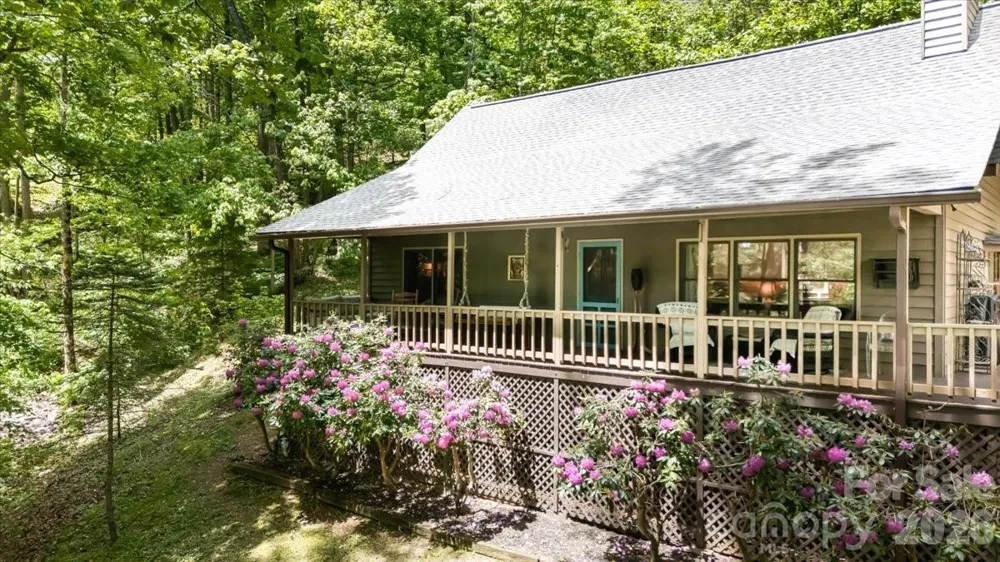 61 Greer Way Mars Hill, NC 28754