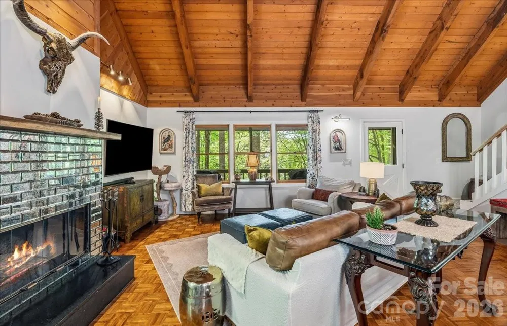 61 Greer Way Mars Hill, NC 28754