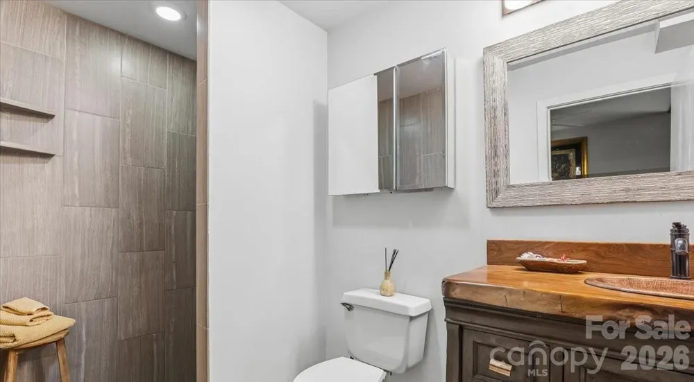61 Greer Way Mars Hill, NC 28754