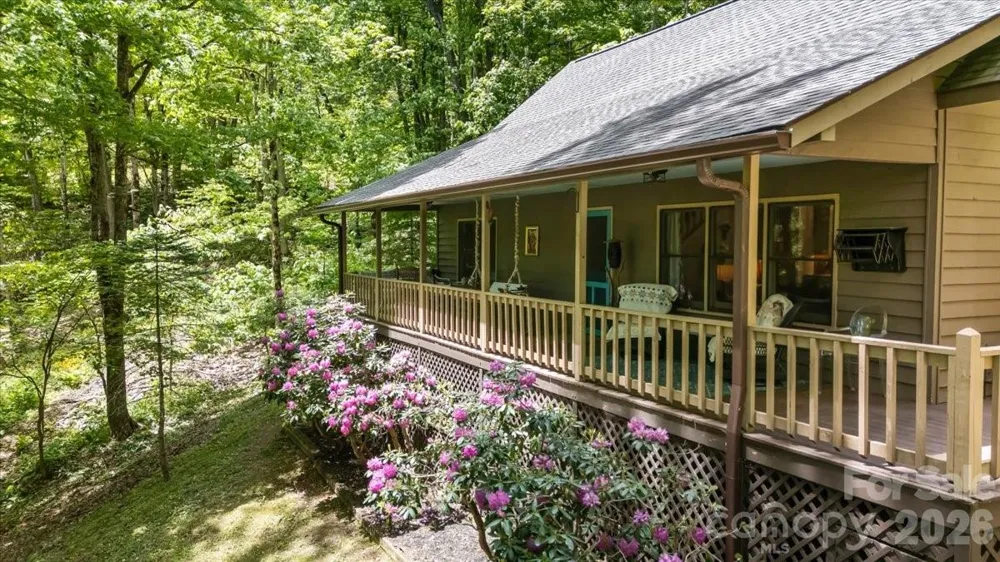 61 Greer Way Mars Hill, NC 28754