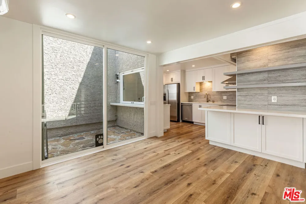 28368 Rey De Copas Lane Malibu, CA 90265