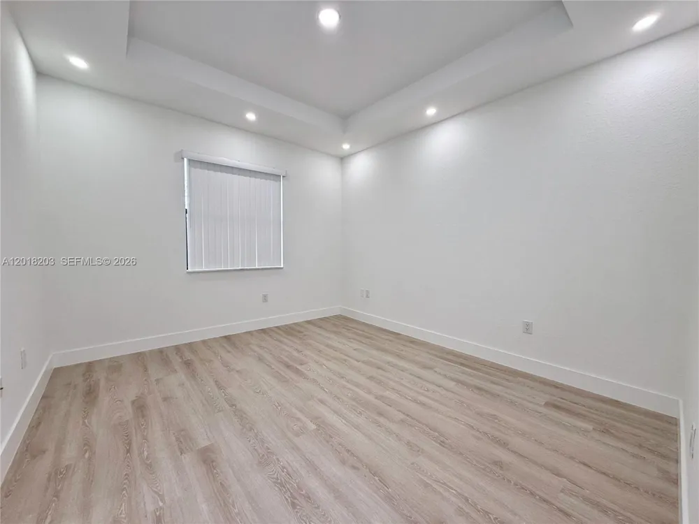 5408 SW 14th Ct North Lauderdale, FL 33068
