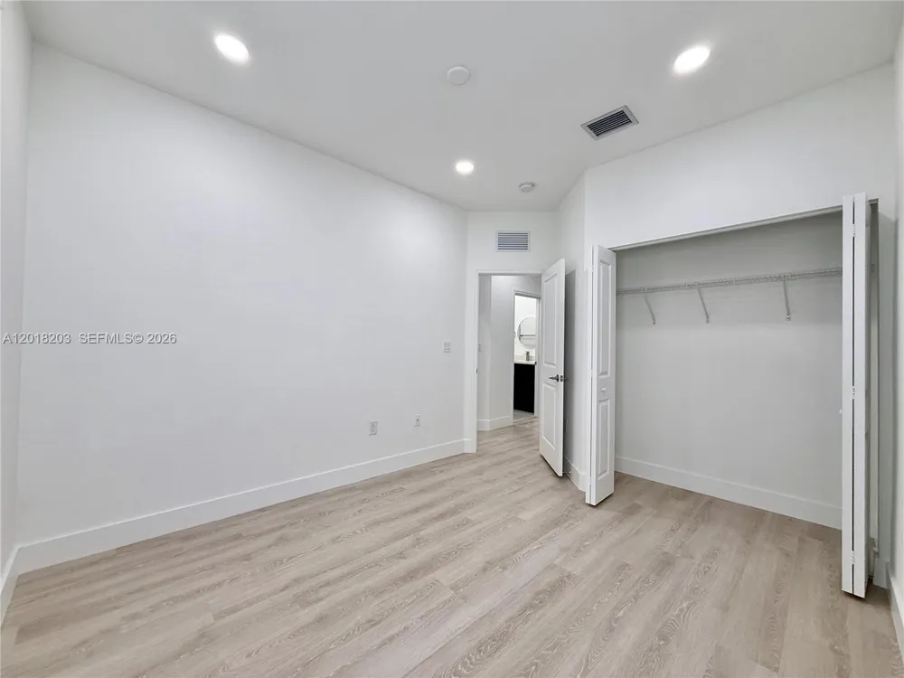 5408 SW 14th Ct North Lauderdale, FL 33068