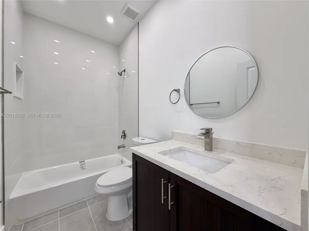 5408 SW 14th Ct North Lauderdale, FL 33068