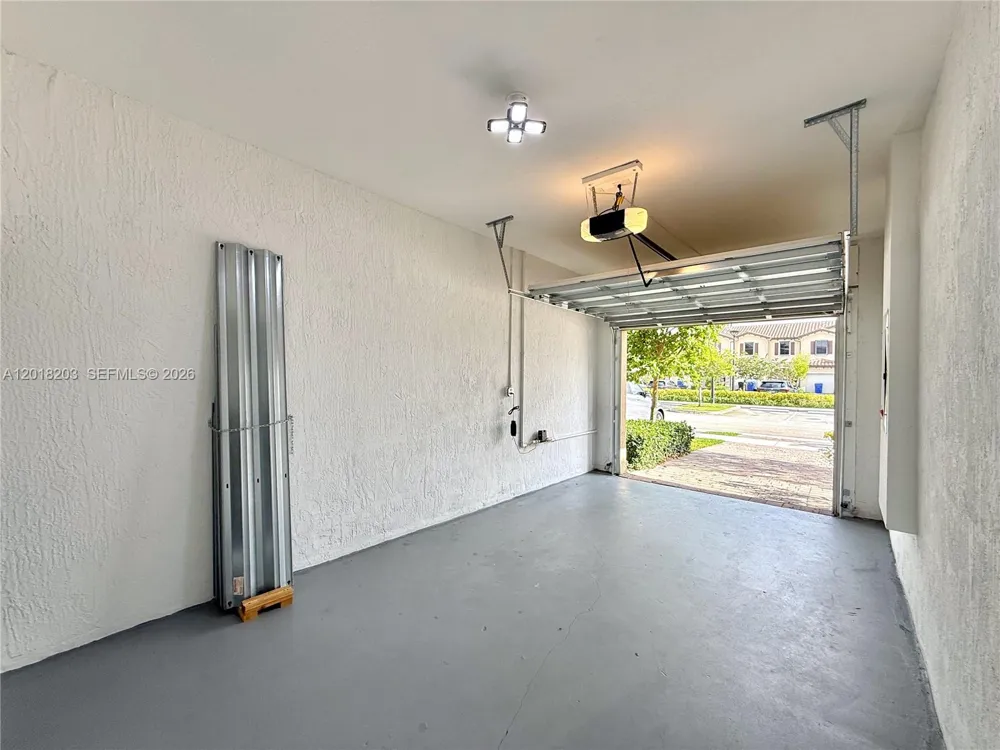 5408 SW 14th Ct North Lauderdale, FL 33068