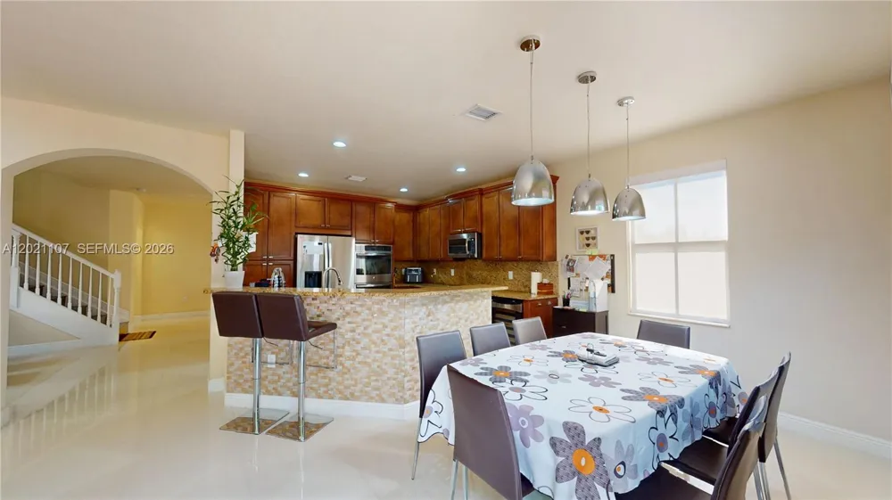 8610 NW 101st Pl Doral, FL 33178