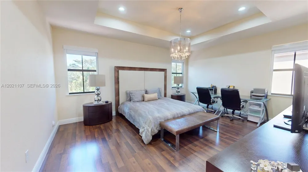 8610 NW 101st Pl Doral, FL 33178
